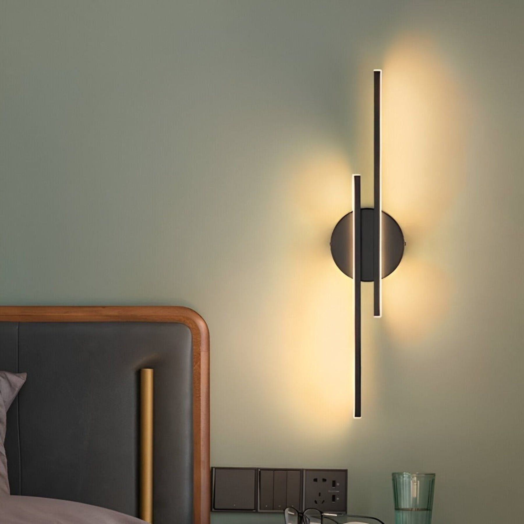 Minimalist Aluminum Wall Light With Adjustable Color Temperature — Greenwich Home & Living
