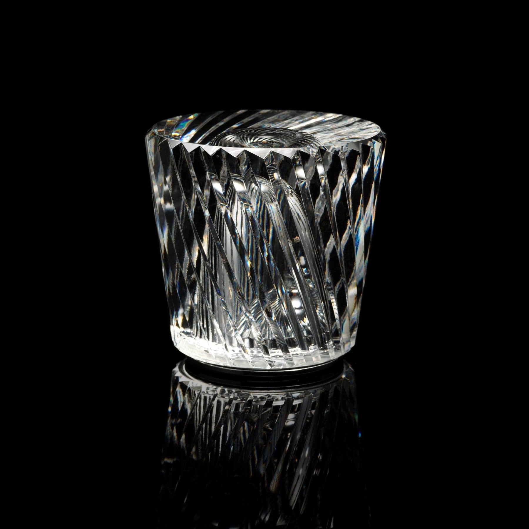 Modern Crystal Table Lamp With Warm Glow For Living Room and Bedroom — Greenwich Home & Living