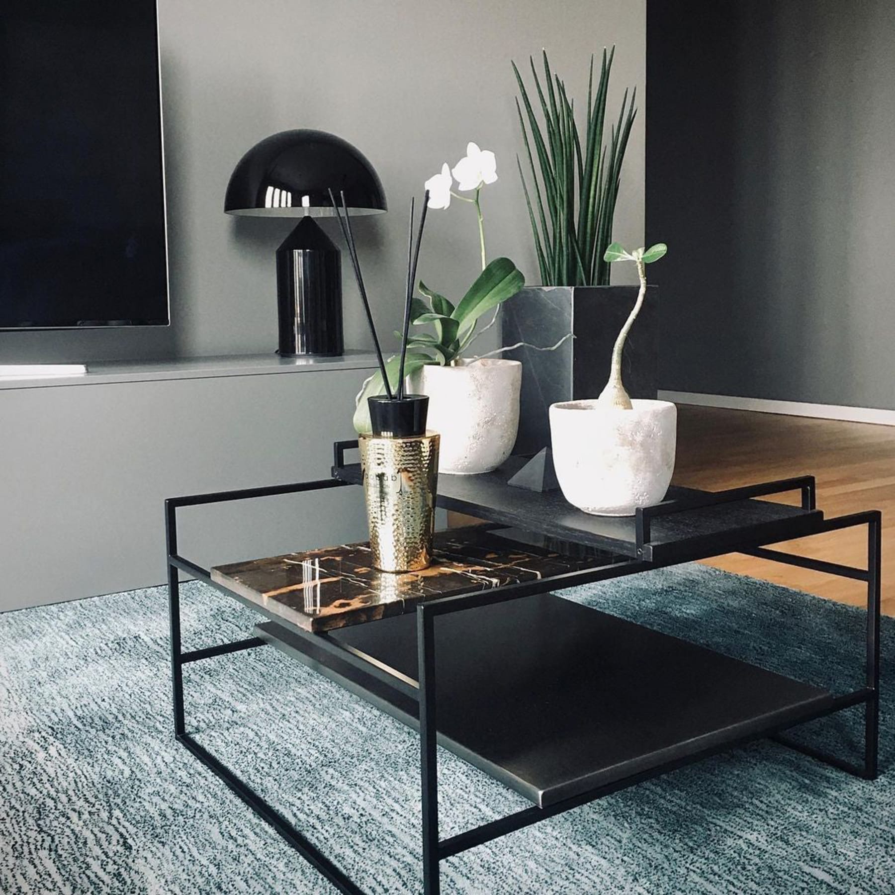 Modern Metal Table Lamp With Adjustable Color Temperature — Greenwich Home & Living