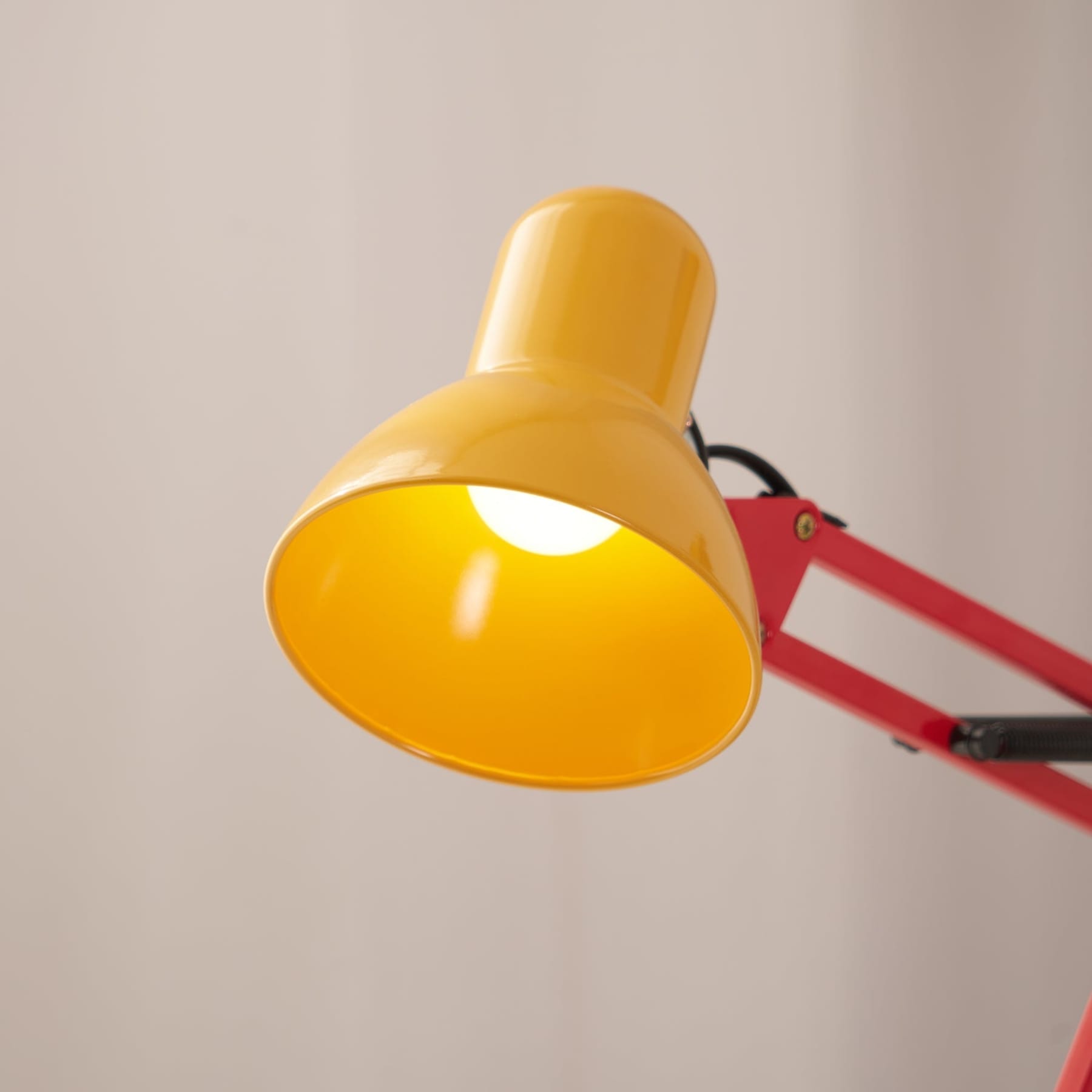 Retro Metal Table Lamp for Home Office and Bedroom — Greenwich Home & Living