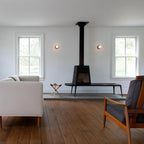 Minimalist Metal Glass Wall Light With Warm White Glow — Greenwich Home & Living