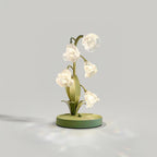 Contemporary Glass Table Lamp With USB Power for Living Room and Bedroom in Model B: Ø7" x 14.5" (Ø18 x 37 cm) — Greenwich Home & Living