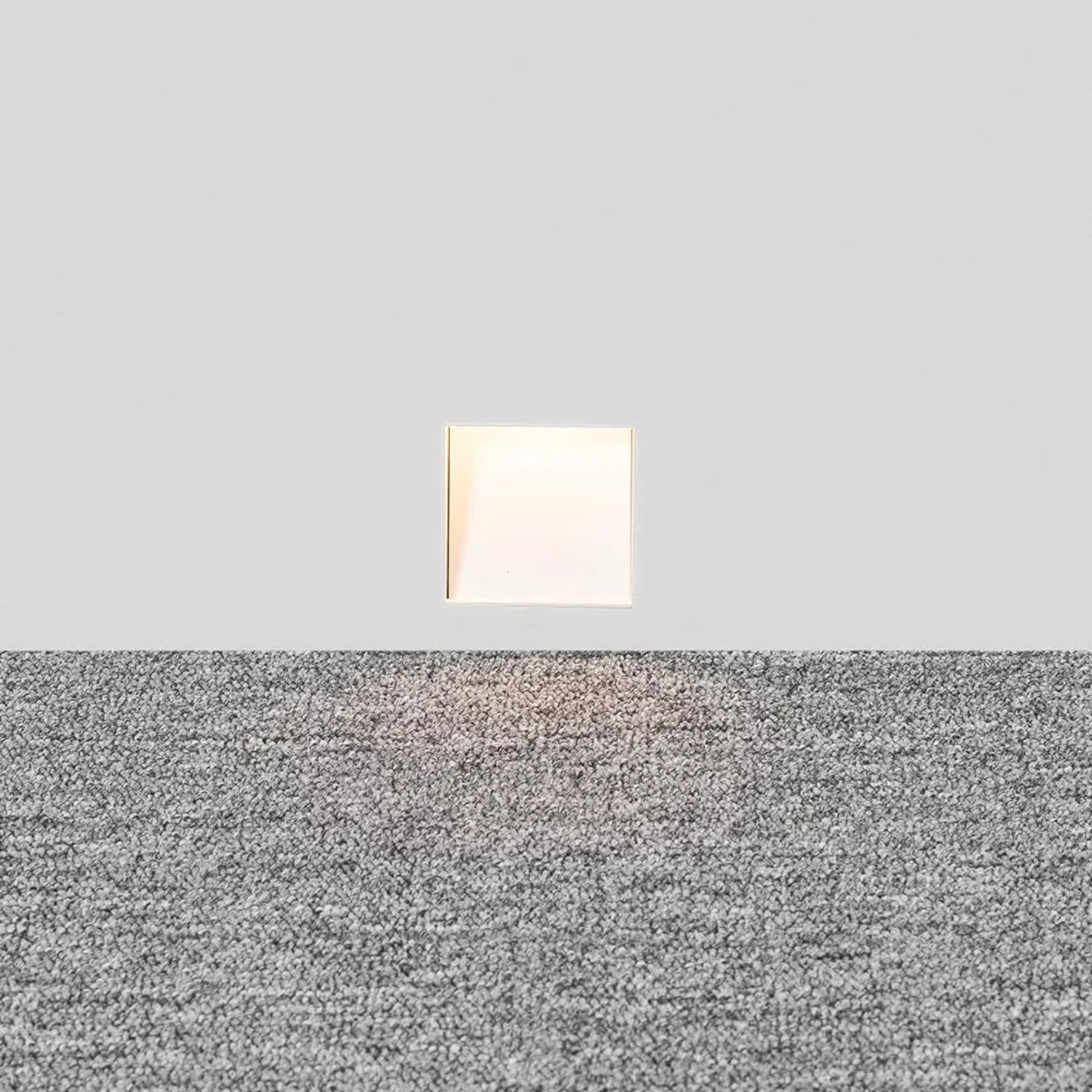 Minimalist Die-Cast Aluminum Wall Light With Selectable Color Temperature — Greenwich Home & Living