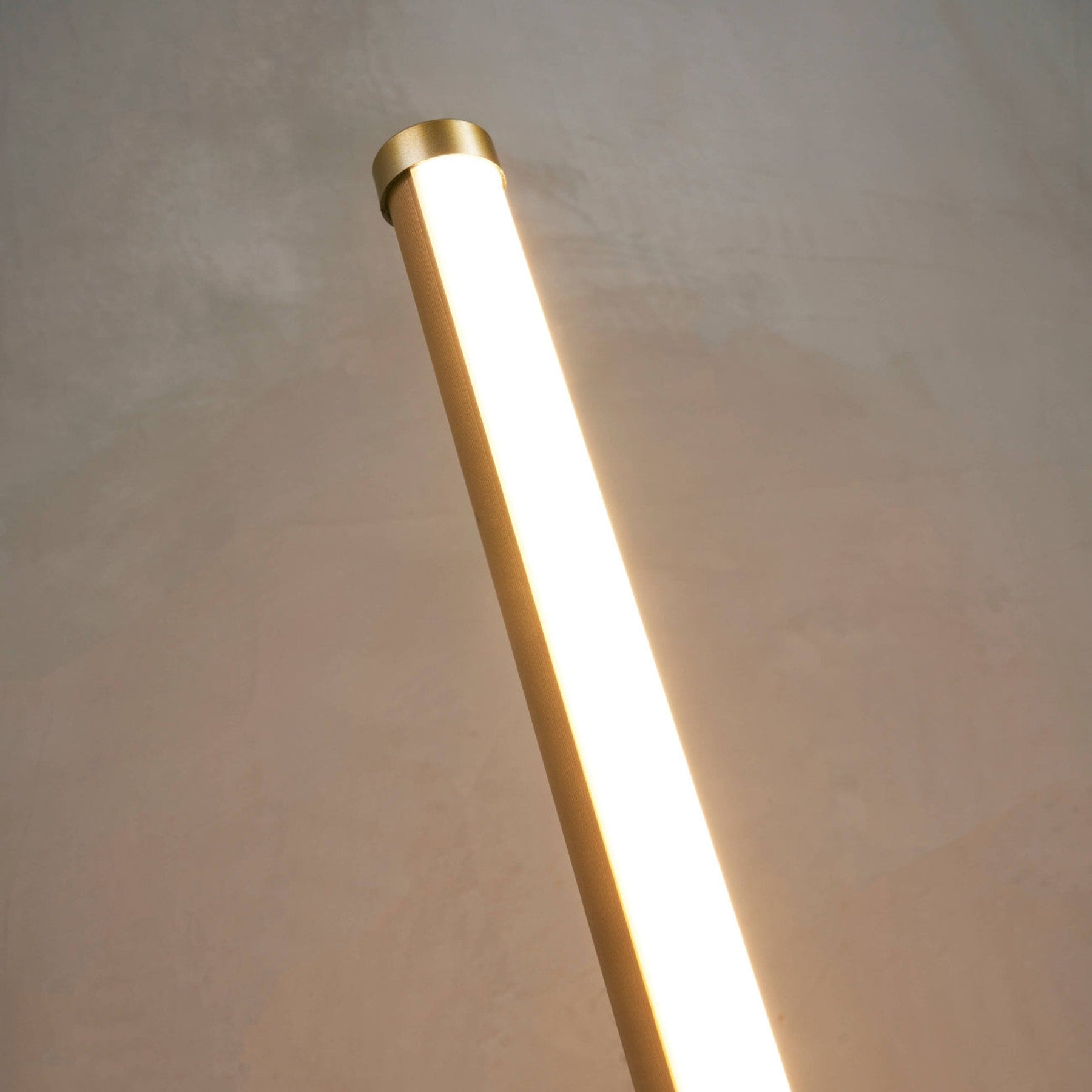 Minimalist Metal Floor Lamp With Stepless Dimming for Living Room — Greenwich Home & Living