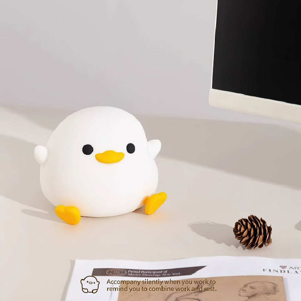 Minimalist Rechargeable Table Lamp With Tri-Color Light — Greenwich Home & Living