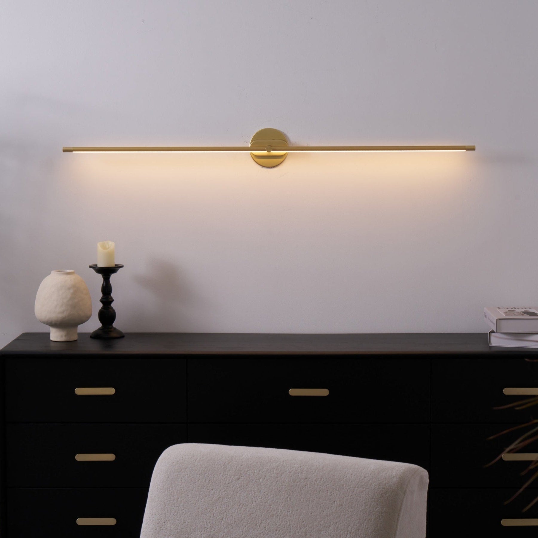 Minimalist Metal Wall Light With Adjustable Color Temperature — Greenwich Home & Living