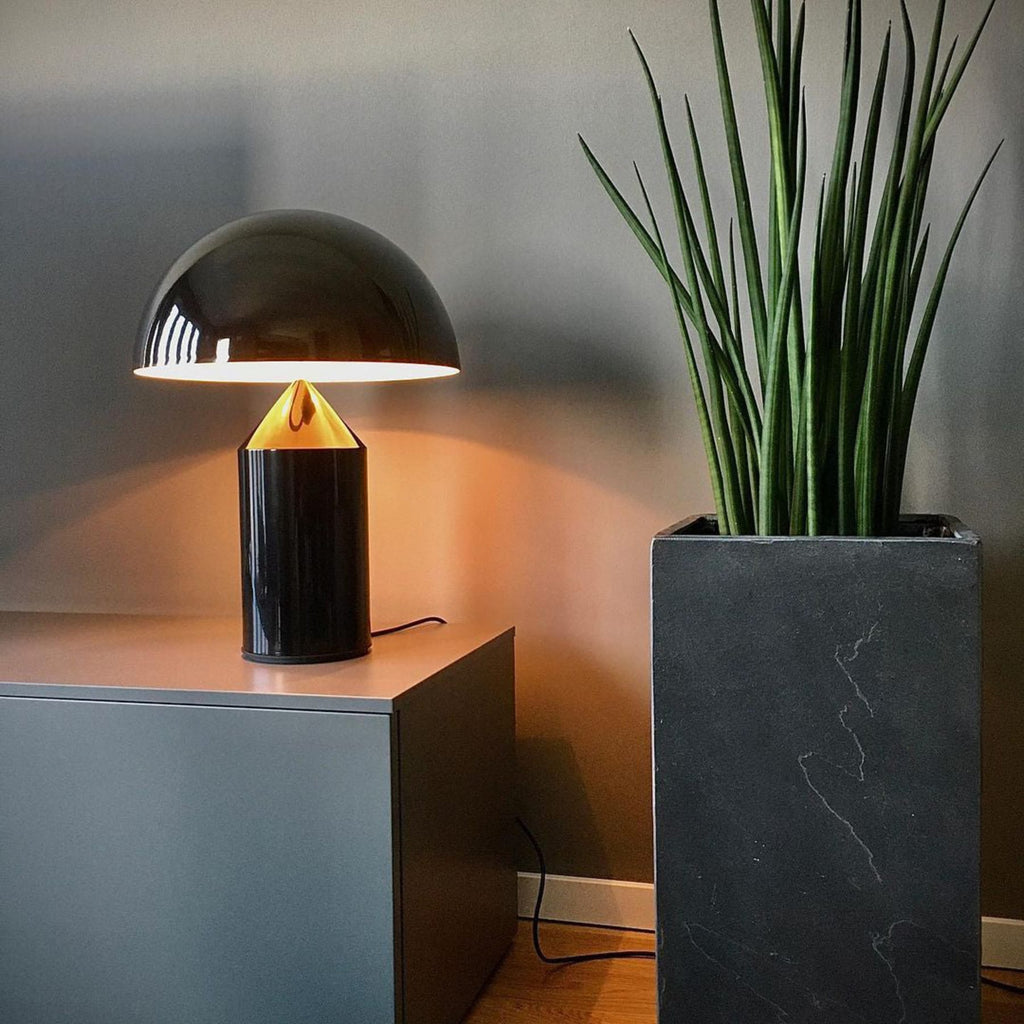 Modern Metal Table Lamp With Adjustable Color Temperature — Greenwich Home & Living