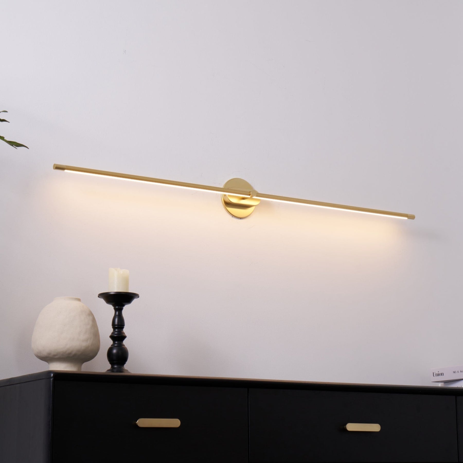 Minimalist Metal Wall Light With Adjustable Color Temperature — Greenwich Home & Living