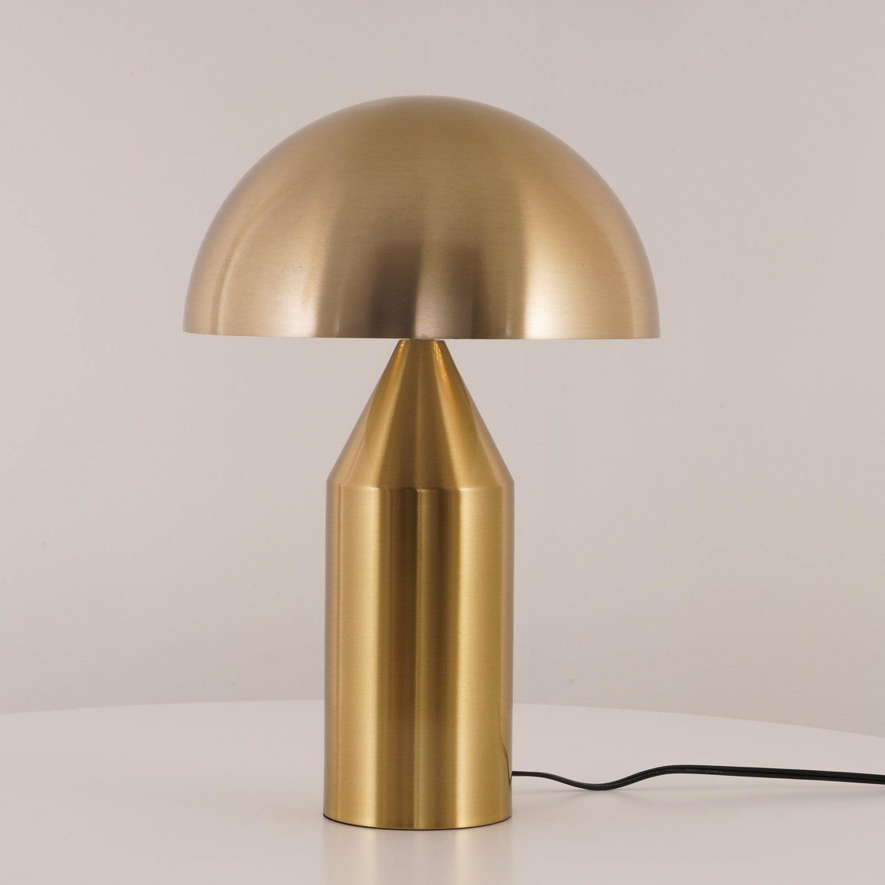 Modern Metal Table Lamp With Adjustable Color Temperature — Greenwich Home & Living