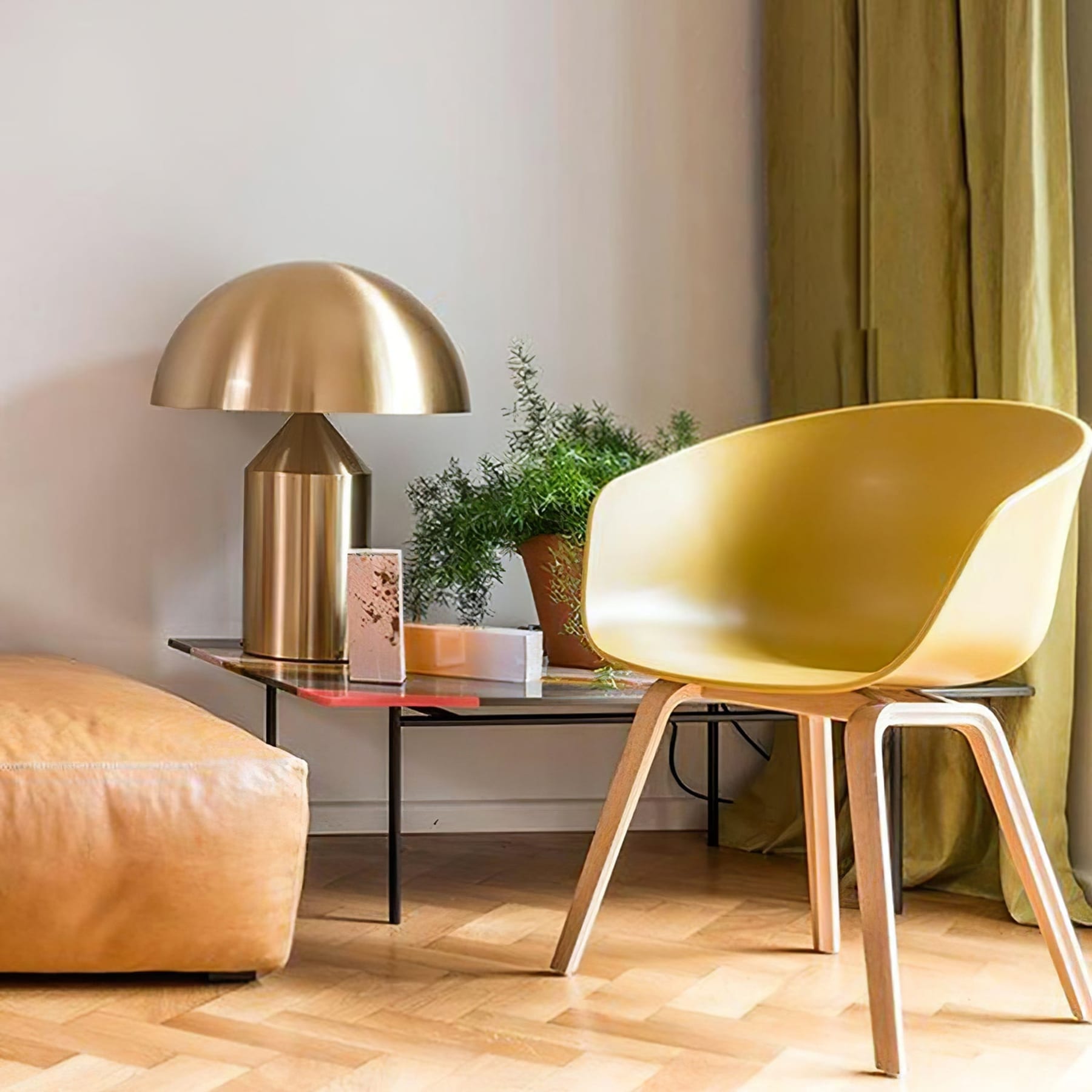 Modern Metal Table Lamp With Adjustable Color Temperature — Greenwich Home & Living