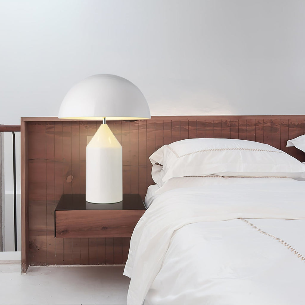 Modern Metal Table Lamp With Adjustable Color Temperature — Greenwich Home & Living